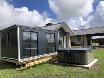 Listing 2 of 7 for portable building kitset/cabin 4.75m*2.55m