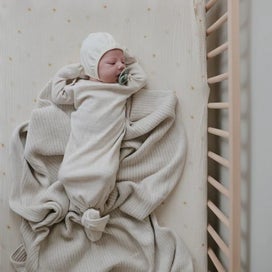 Listing 2 of 3 for Mushie Knitted Blanket Ribbed - Beige Melange