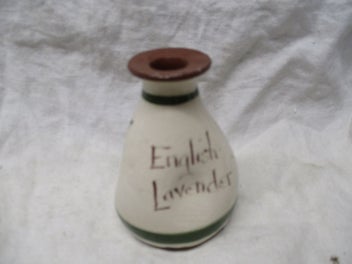 Listing 2 of 3 for * POR12 2001 - Great Coloured Torquay - small vase - English Lavender