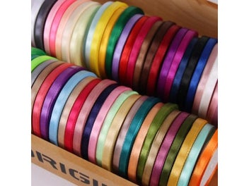 Listing 4 of 10 for Gift Wrapping Ribbon