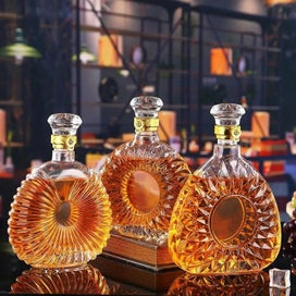 Listing 3 of 19 for Whiskey Decanter Whiskey Bottle Crystal Glass Wine Beer Containers Glass CHK12N