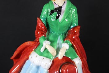 Listing 3 of 9 for VINTAGE PARAGON LADY CAMILLE FIGURINE