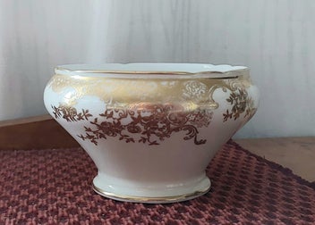 Listing 2 of 4 for Aynsley Vintage GOLD Gilted Sugar Bowl