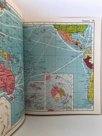 Listing 9 of 10 for NEW ZEALAND SENIOR CLEAR SCHOOL ATLAS by A. R. Harvey 1963