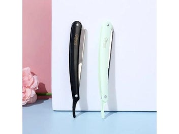 Listing 4 of 16 for Disposable Razors