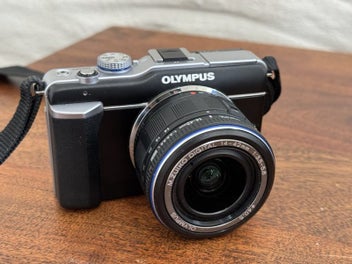 OlympusE-PL1DigitalCamera