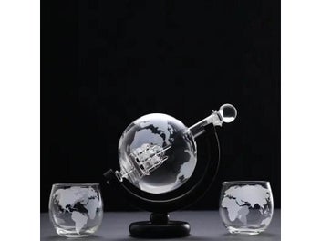 Listing 4 of 10 for Glass Decanter