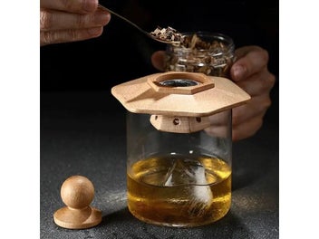 Listing 6 of 10 for Glass Decanter