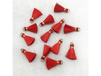 Listing 4 of 10 for Tassel Pendant DIY