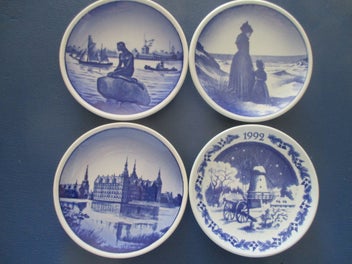 Listing 7 of 7 for Great Vintage “Danish Blue” Mix – Royal Copenhagen Group, Denmark