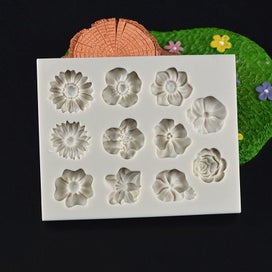 Listing 6 of 9 for Cake Moulds Cake Mold