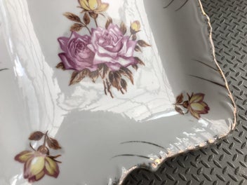 Listing 6 of 13 for Beautiful large Square Dish - pink and yellow roses