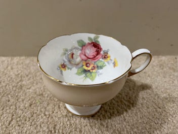 Listing 1 of 4 for Paragon Cup Vintage Queen & Queen Mary Floral
