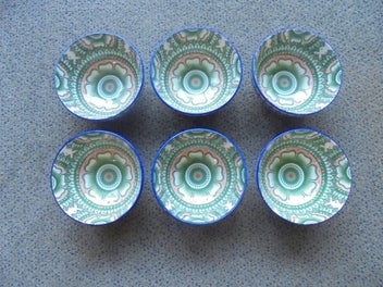 Listing 1 of 4 for Gorgeous porcelain bowls - set of six