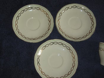 Listing 8 of 13 for 6 x 1930's ? Alfred Meakin Cup & Saucers - 3 duos Beautiful Gold & Green