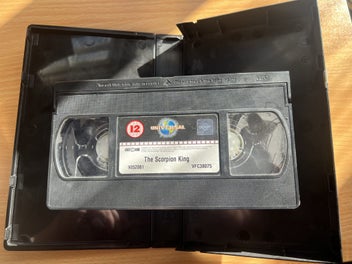 Listing 3 of 3 for The scorpion king