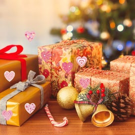 Listing 3 of 5 for Valentine's Day Festival Gift Decorating Heart Shaped Stickers 1 Roll 500 Posts