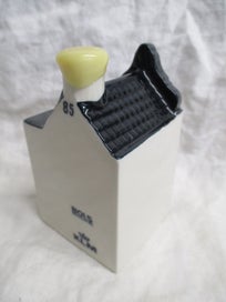 Listing 3 of 4 for KLM Delft Blue Miniature House - No 85 - KLM2 408