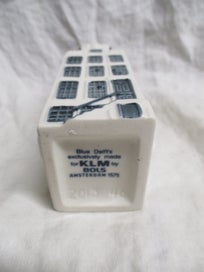 Listing 4 of 4 for * POR19 469 - KLM Delft Blue Miniature House - No 46