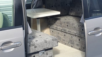 Self Contained CAMPERVAN
