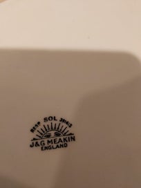 Listing 2 of 2 for J & G Meakin Platter # 1