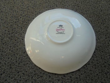 Listing 8 of 12 for Queen Anne (England) bone china trio - pattern 8363