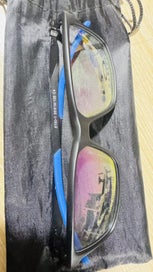 Listing 3 of 3 for Oakley Frames - New