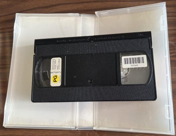 Listing 3 of 3 for 007 From Russia With Love