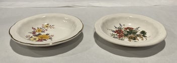 Listing 4 of 4 for SALE! Two Crown Lynn Flower Dishes - gorgeous