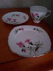 Listing 2 of 3 for Colclough China Trio # 6