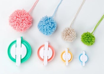 Listing 3 of 4 for Pom Pom Making Kit