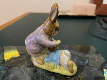 Listing 2 of 3 for Beswick Beatrix Potter "Mr. Benjamin Bunny & Peter Rabbit" BP-3b Stamp
