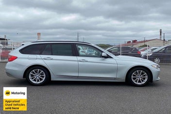 BMW 320I 2014 photo 3