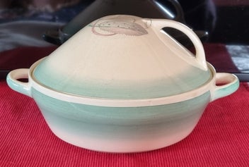 Listing 2 of 7 for SUPER STYLISH 1930's Susie Cooper FEATHER Kestrel Design Casserole Dish