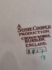 Listing 7 of 7 for SUPER STYLISH 1930's Susie Cooper FEATHER Kestrel Design Casserole Dish