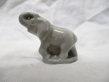 Listing 1 of 5 for Wade Pottery Whimsie / Wade Whimsies Figurine - Elephant.... Lot JG - 0062