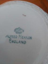Listing 4 of 4 for Alfred Meakin large jug