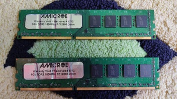 AMICROE2X8GBDDR31600MHzPC3-12800240PINDesktopDIMMNon-ECCMemory