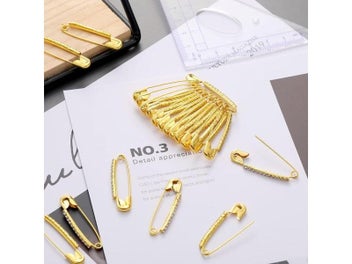 Listing 6 of 9 for 10pcs Rhinestone Safety Pins Brooches For Skirts/Sweater Scarf