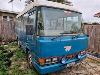 1986 toyota coaster motohome