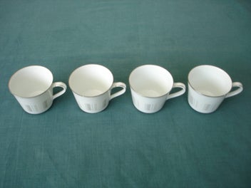 Listing 4 of 10 for 8 Quality Noritake Japan Saucers - Isabella 6531, VG Cond, Plus 4 FREE Cups .