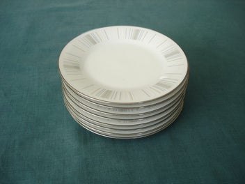 Listing 1 of 3 for 8 Quality Noritake Japan Bread & Butter Plates - Isabella 6531, VG Condition.