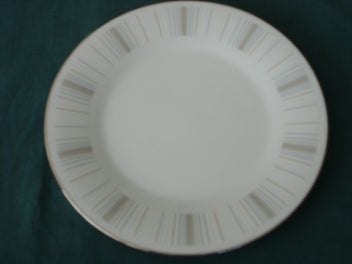 Listing 2 of 4 for 8 Quality Noritake Japan Dinner Plates - Isabella 6531 Pattern, VG Condition.