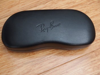 Listing 4 of 4 for Ray Ban Frame *Near new*