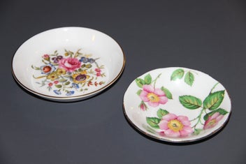 Listing 3 of 14 for Royal Worcester & Royal Grafton Pin Dishes
