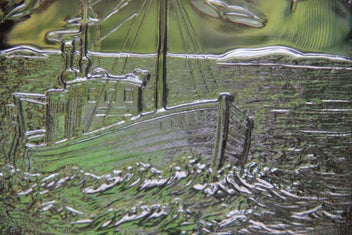 Listing 4 of 11 for Nybro Bohus Sweden Six Crystal Handmade Plates Boxed