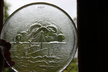 Listing 6 of 11 for Nybro Bohus Sweden Six Crystal Handmade Plates Boxed