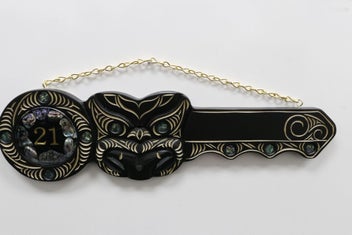 Listing 3 of 9 for Native Wooden Black 21st key SJ436