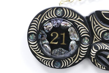 Listing 7 of 9 for Native Wooden Black 21st key SJ436