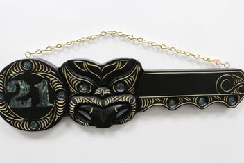 Listing 7 of 10 for Native Wooden Black 21st key SJ435